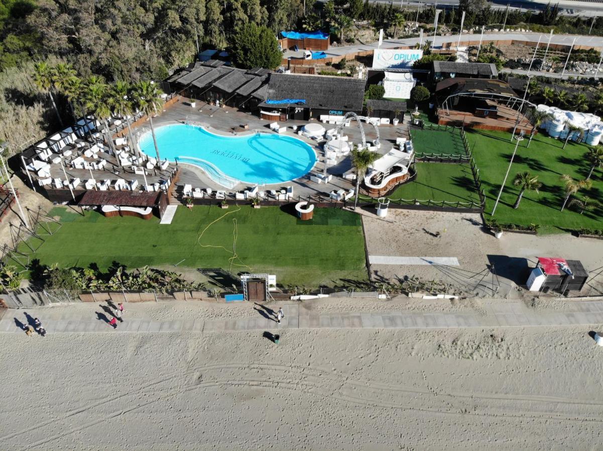 Studio-Near The Beach, Bbq And Seawater Pool 马尔韦利亚 外观 照片