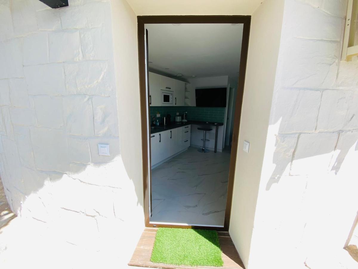 Studio-Near The Beach, Bbq And Seawater Pool 马尔韦利亚 外观 照片