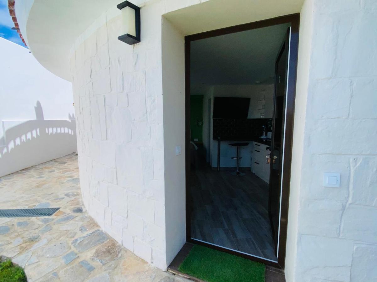 Studio-Near The Beach, Bbq And Seawater Pool 马尔韦利亚 外观 照片